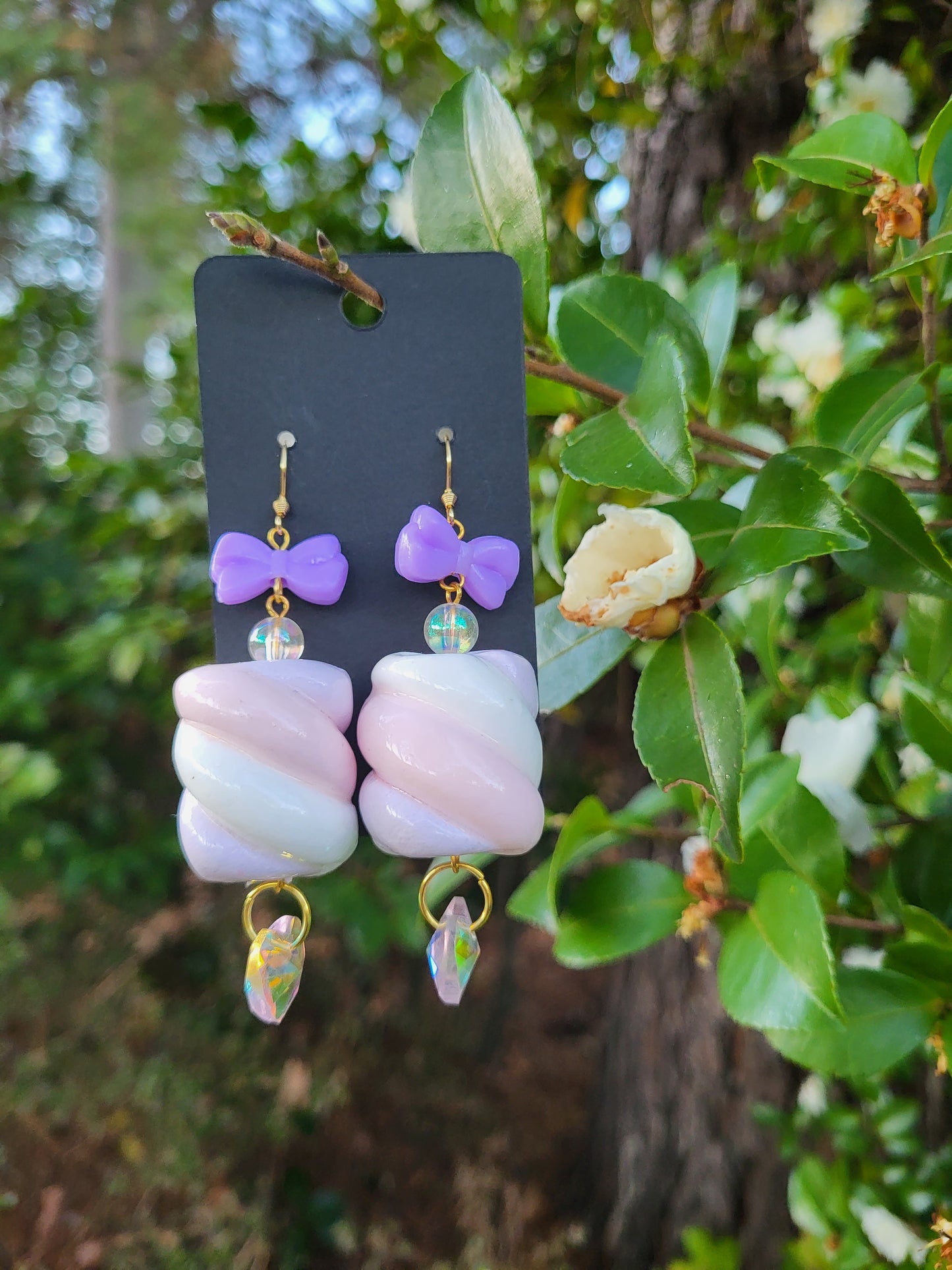 Marshmallow twist earrings