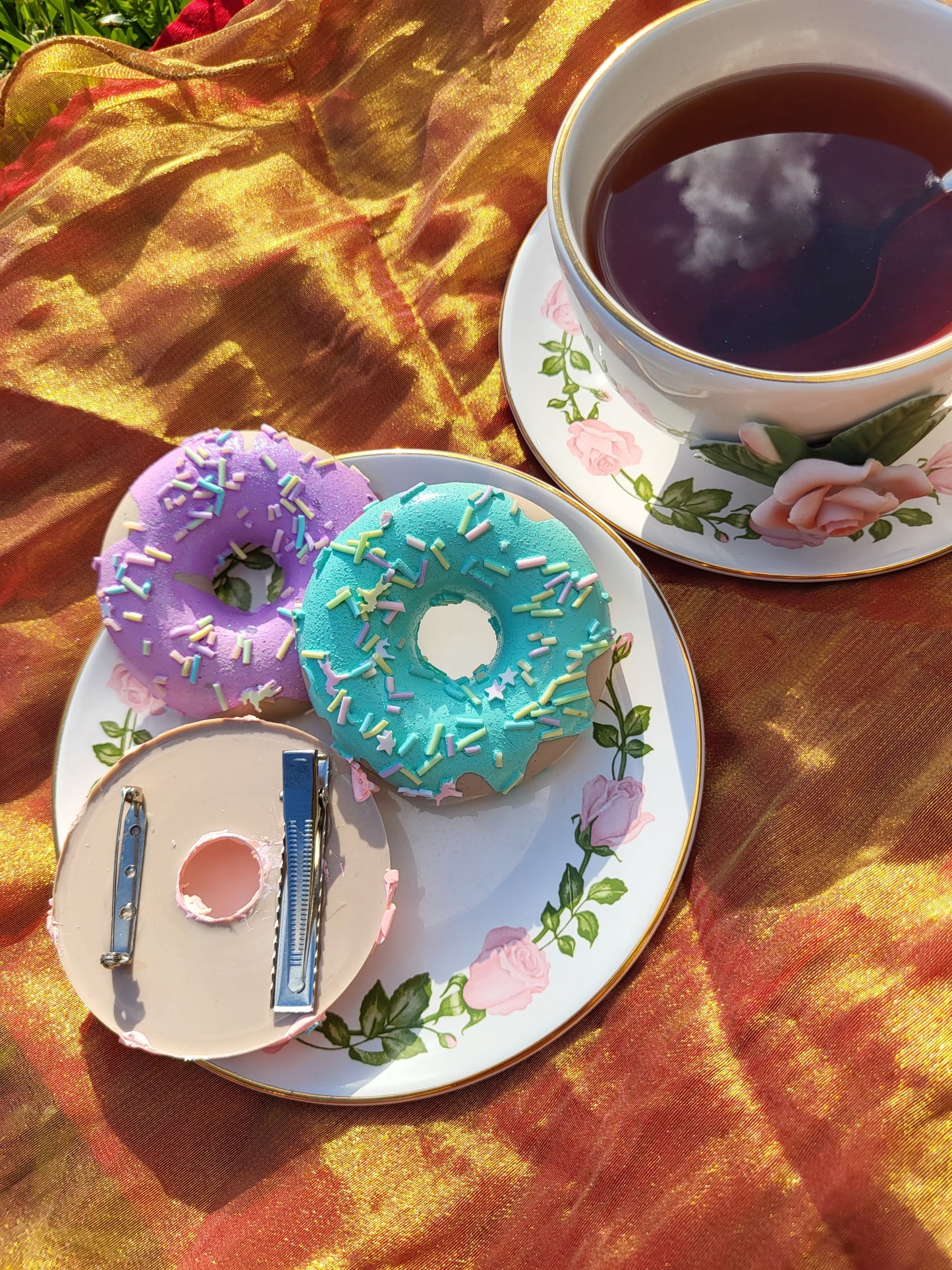 Jumbo Donut Hair clip