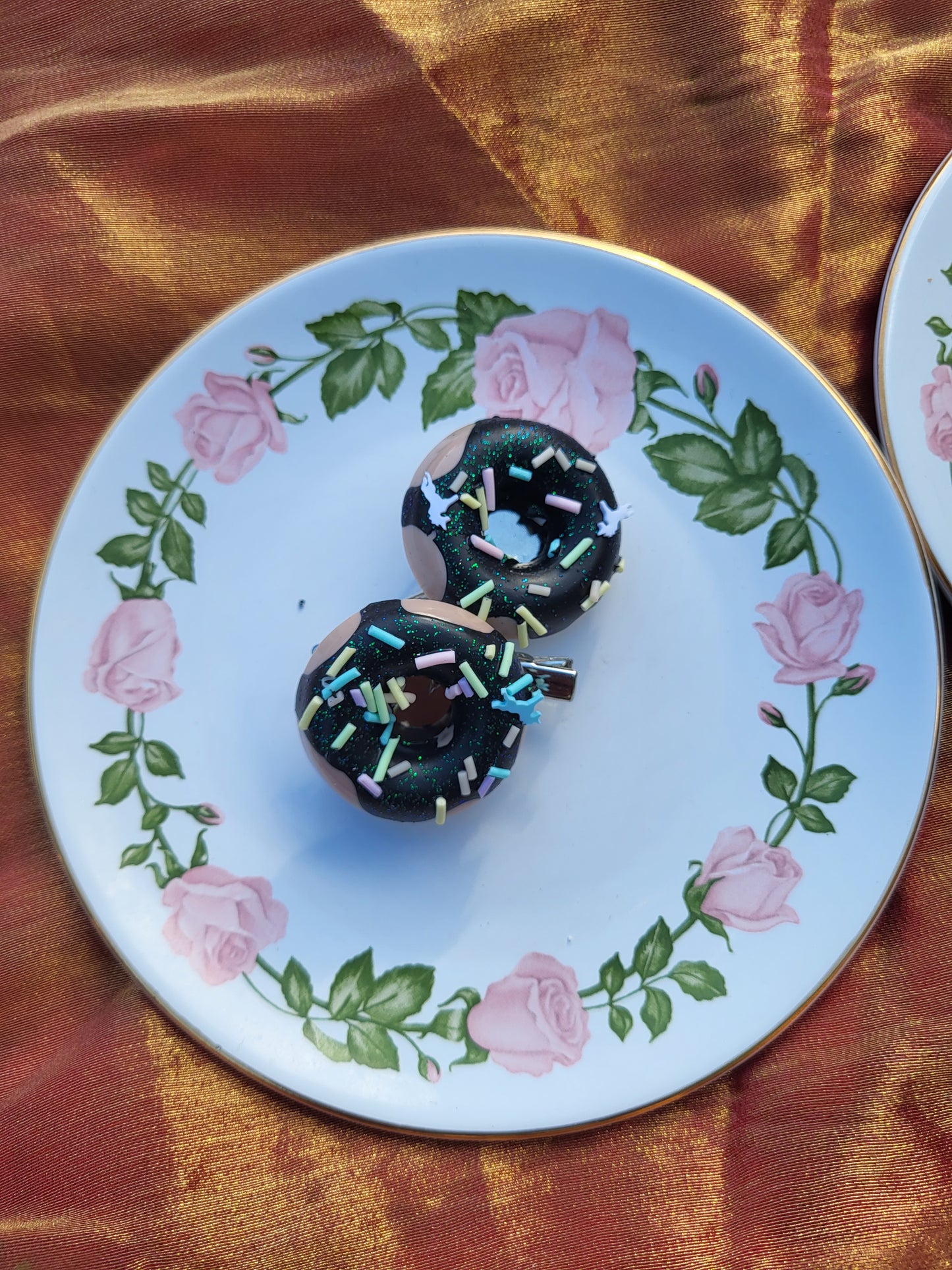Donut hairclip (mini pair)