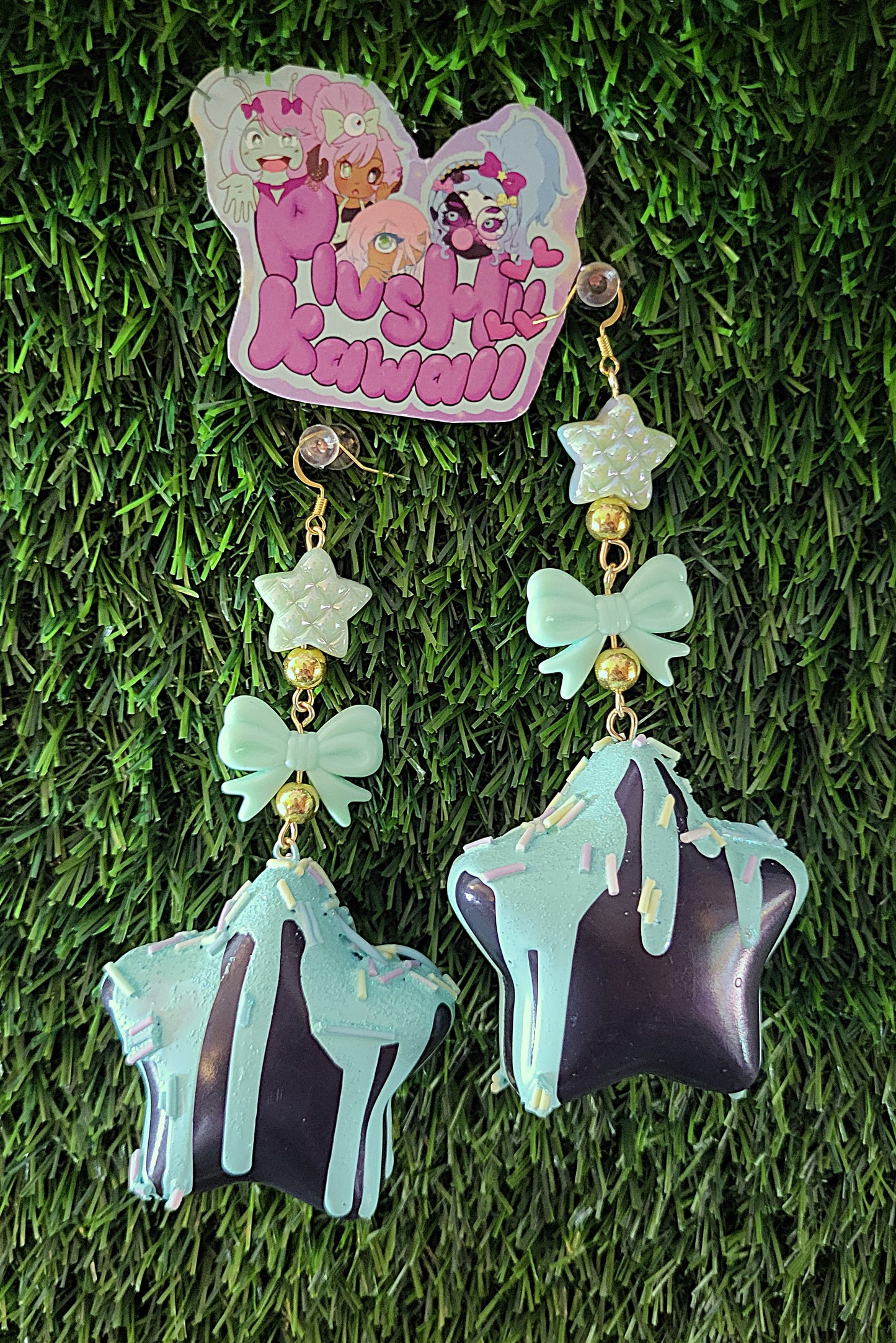 Sweet Puff Star earrings- Black base