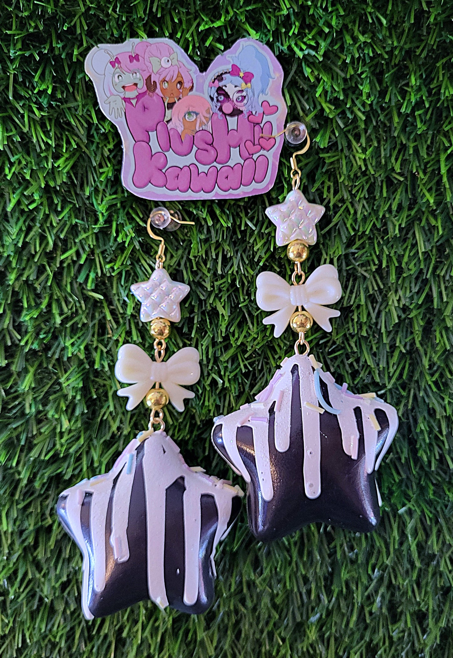 Sweet Puff Star earrings- Black base