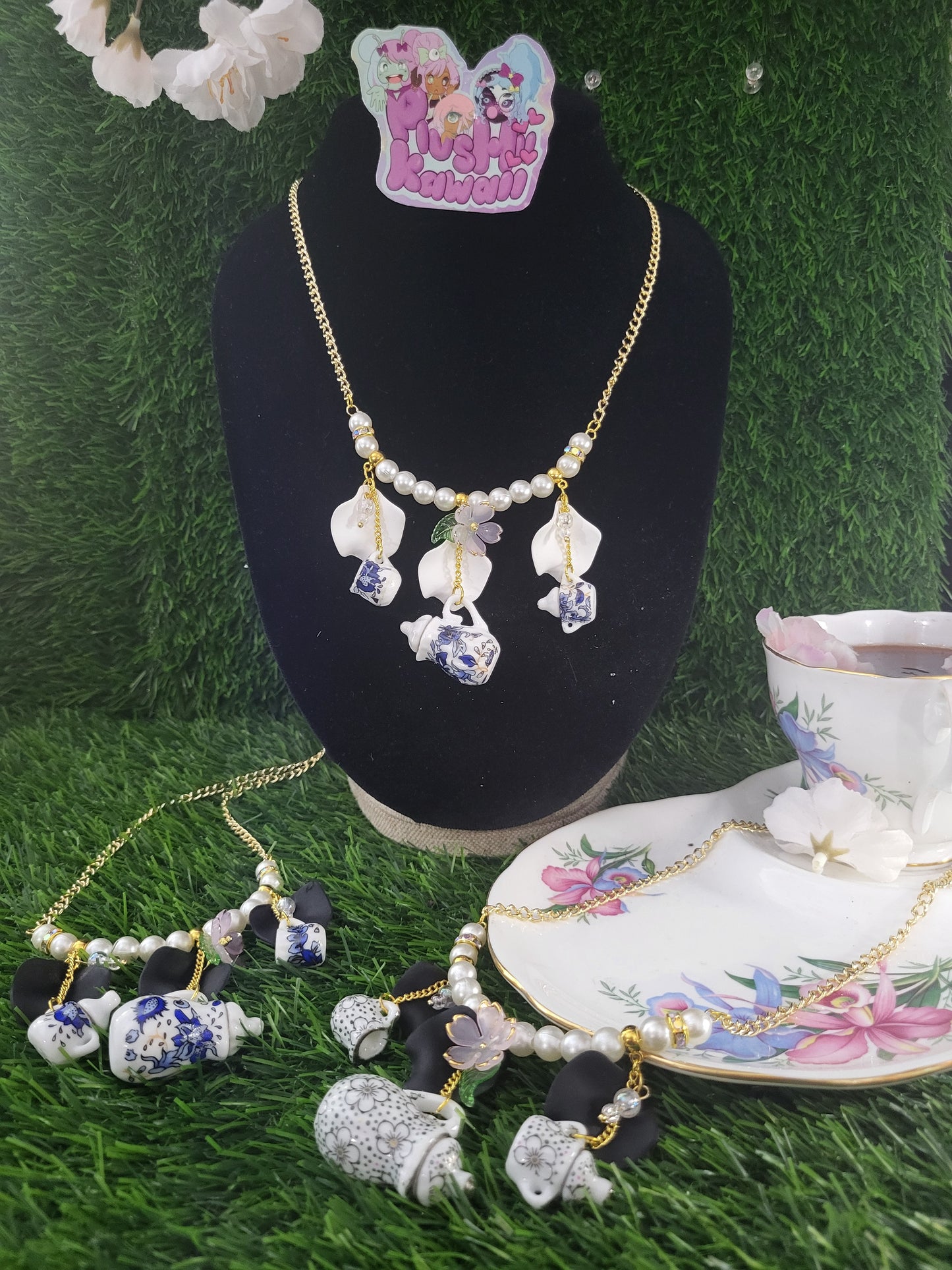 Tea party necklace