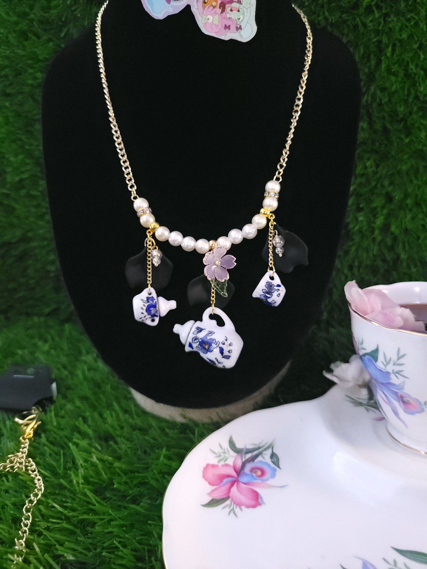 Tea party necklace