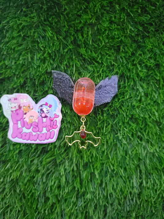 Bitten Liquid Capsule Hair Clip