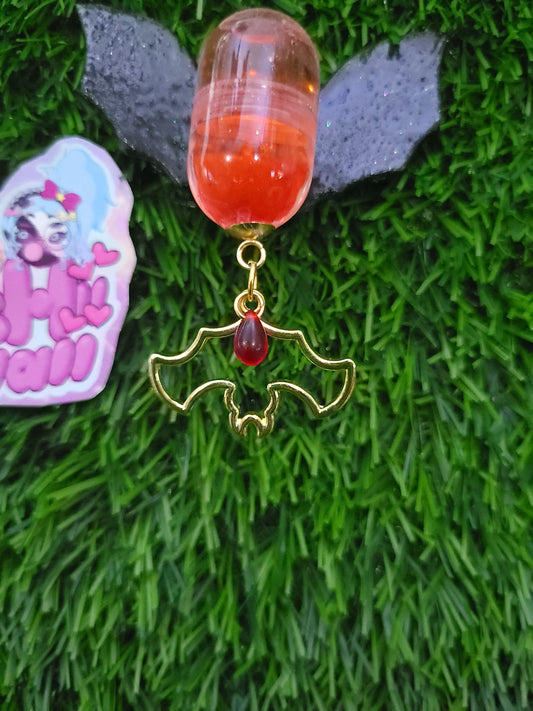 Bitten Liquid Capsule Hair Clip