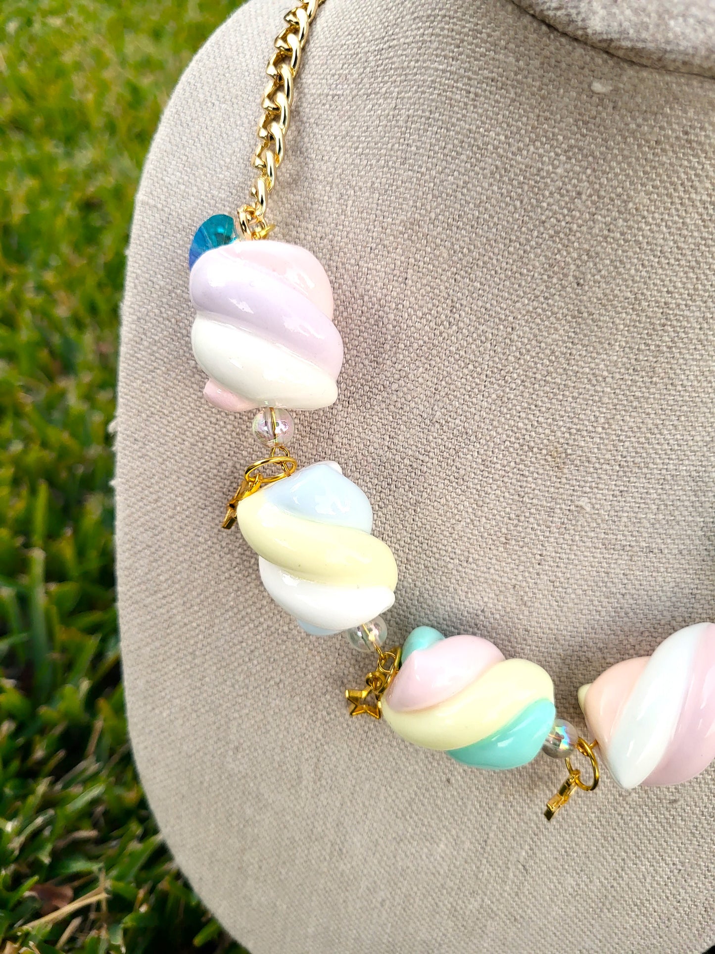 Mashmallow twist necklace