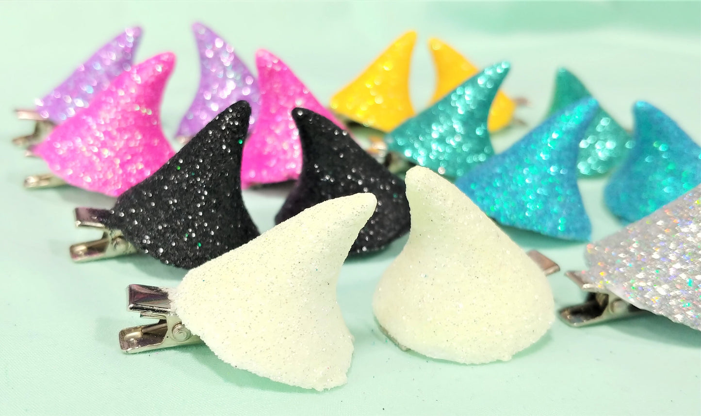 Glitter Horn hair clip pair
