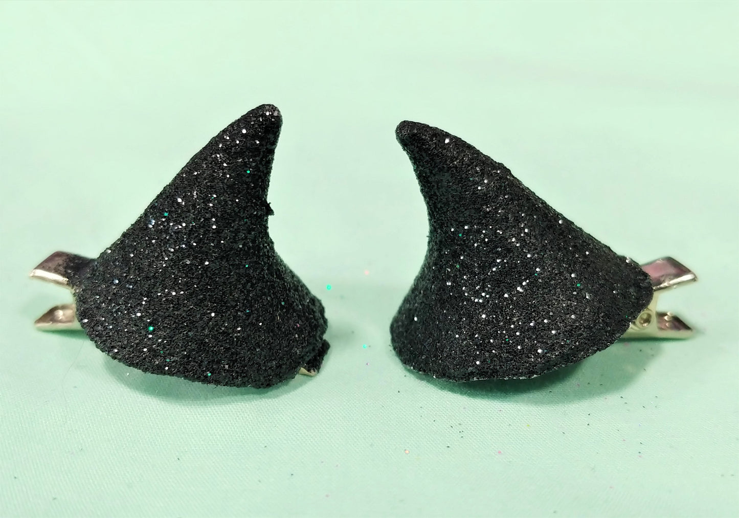 Glitter Horn hair clip pair