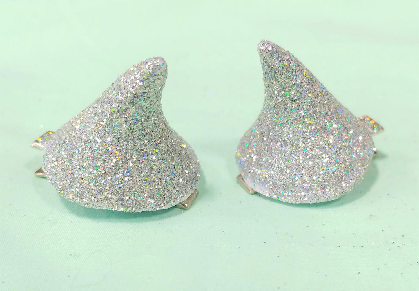 Glitter Horn hair clip pair