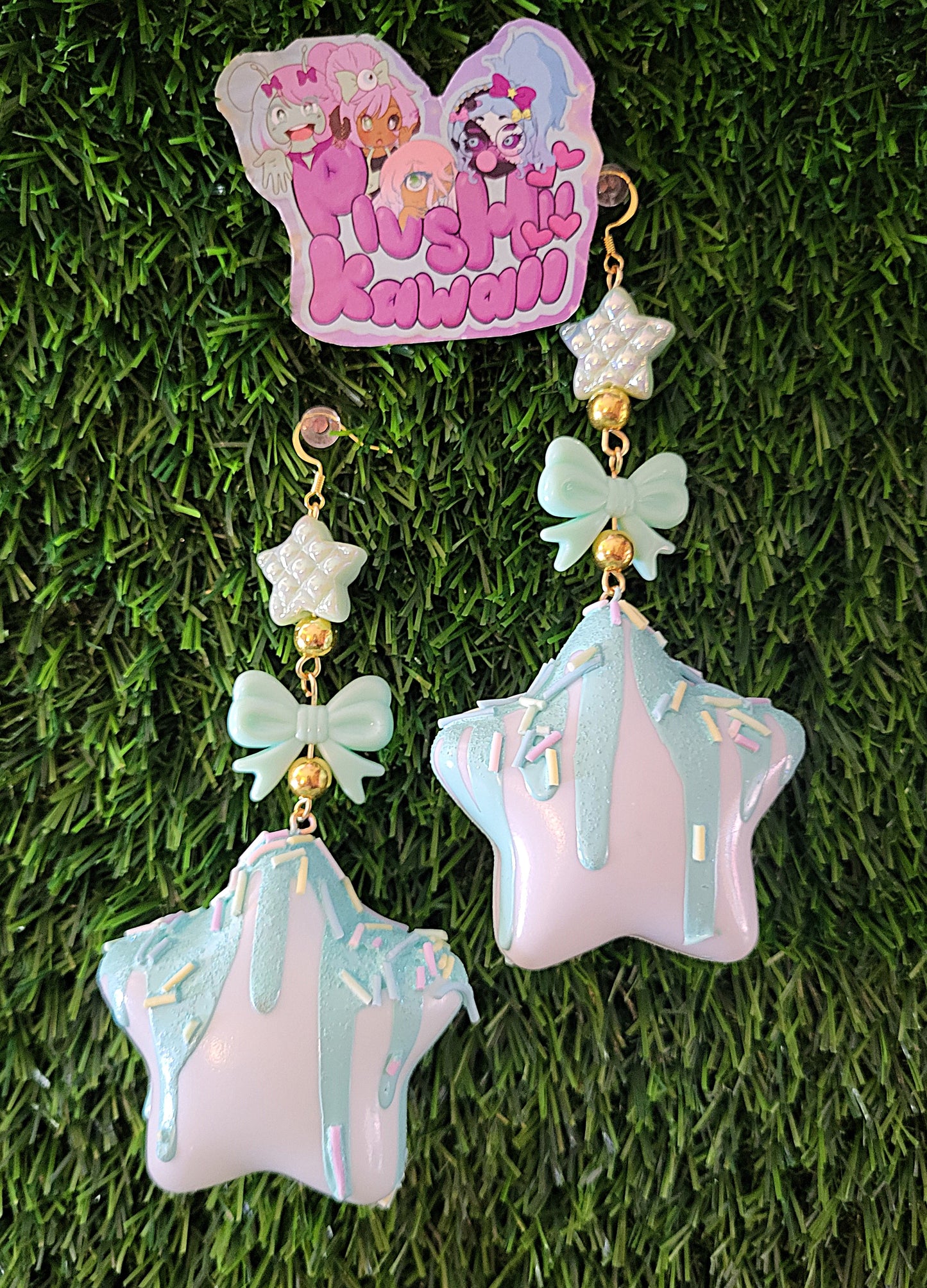 Sweet Puff Star earrings- white base