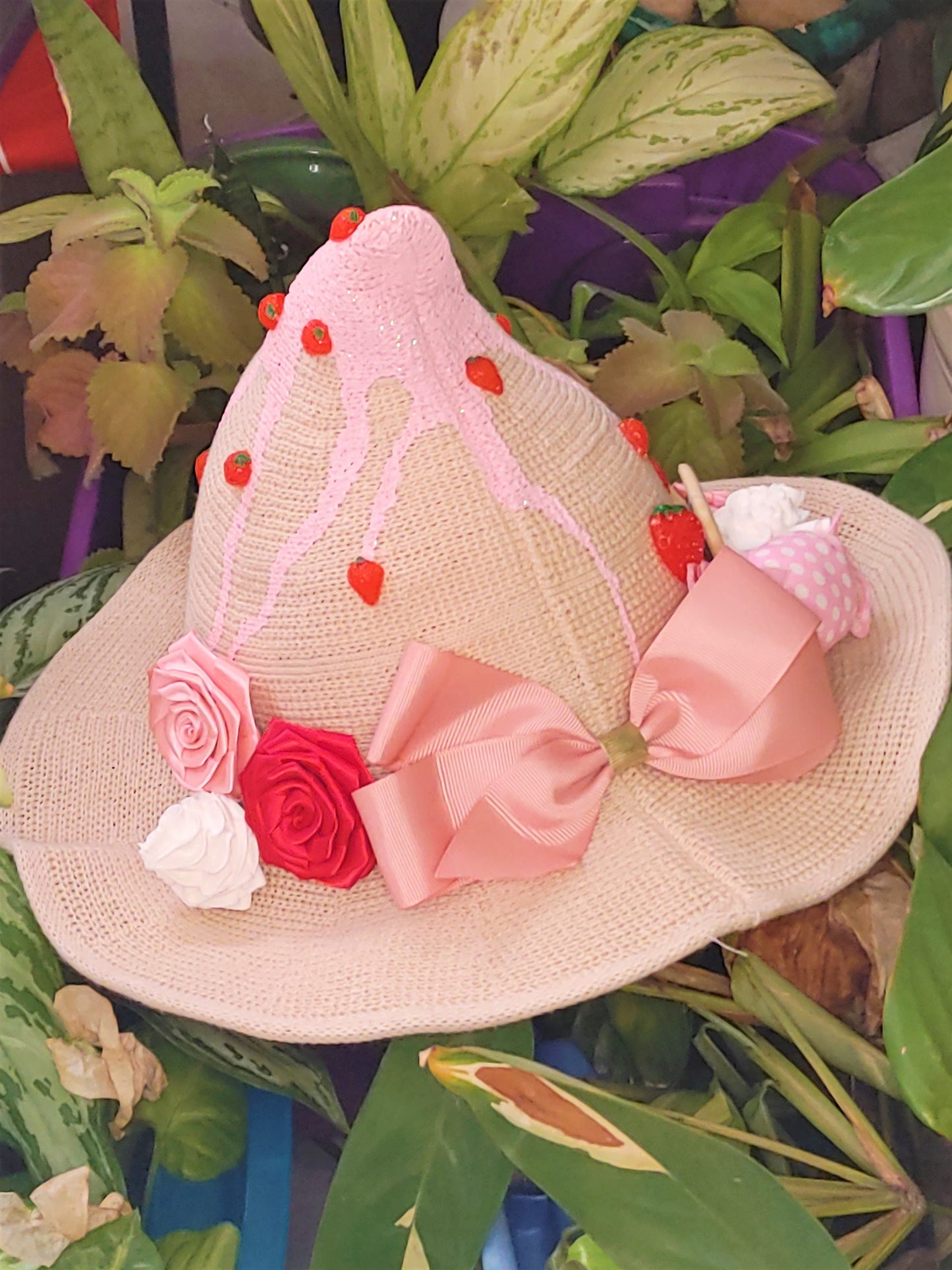 Srawberry Deco Witch hat